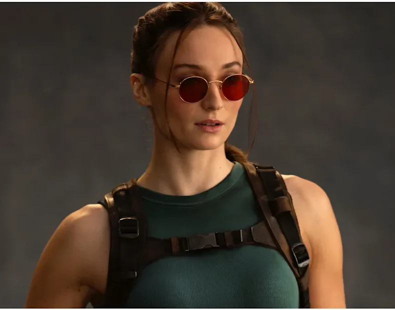 Sophie Turner Lara Croft Back Injury Halts Filming